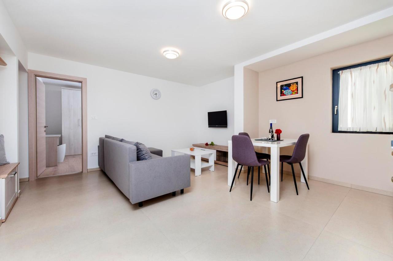 Apartments Katarina Rovinj Luaran gambar