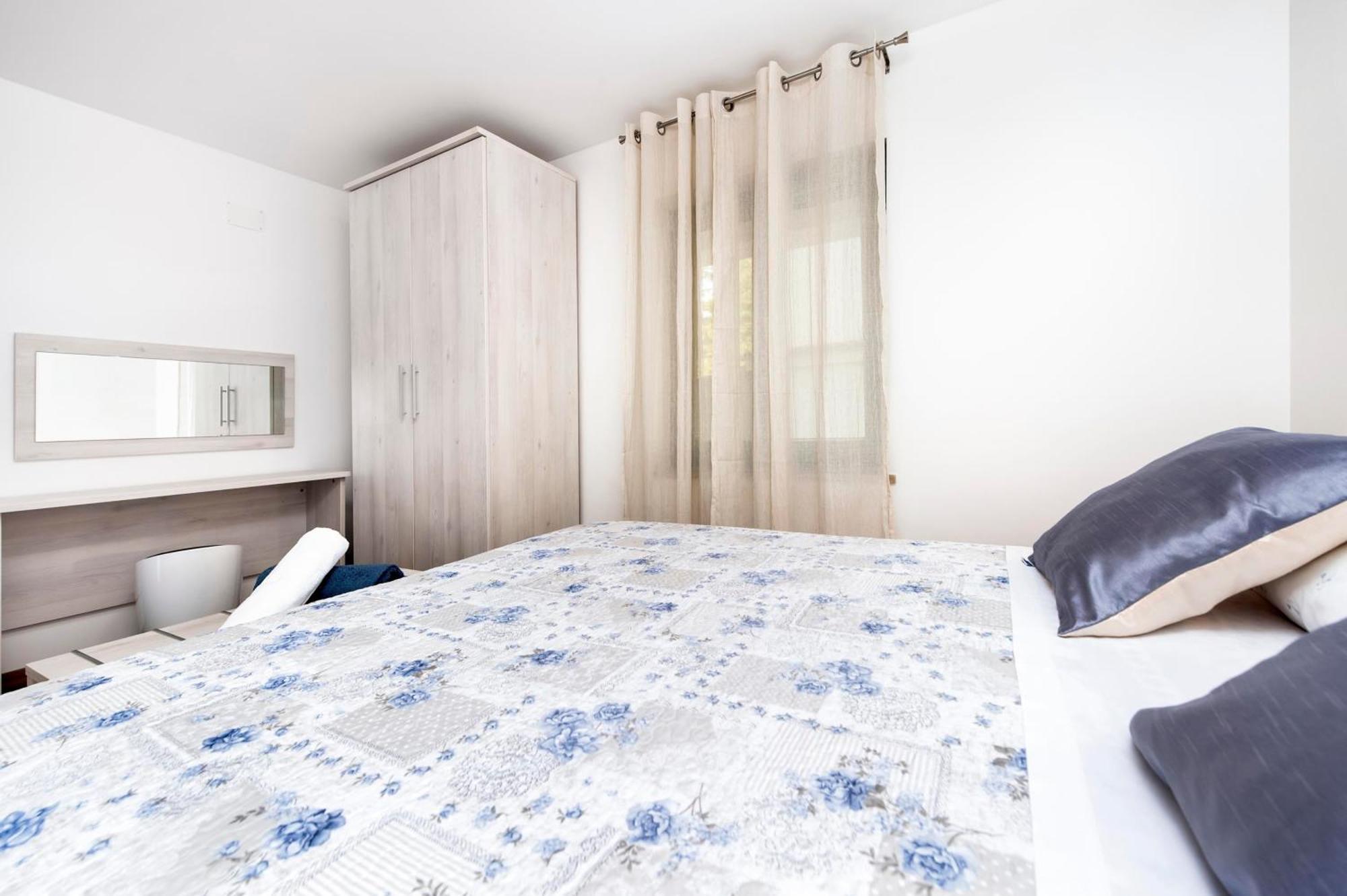 Apartments Katarina Rovinj Bilik gambar